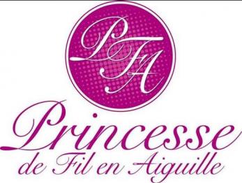 Accueil : Robes pour soirée - Princesse de Fil en Aiguille  95