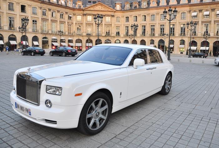 MARIAGE EN ROLLS ROYCE PHANTOM (BLANCHE)